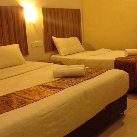 101 Lake View Hotel Puchong Eksteriør bilde