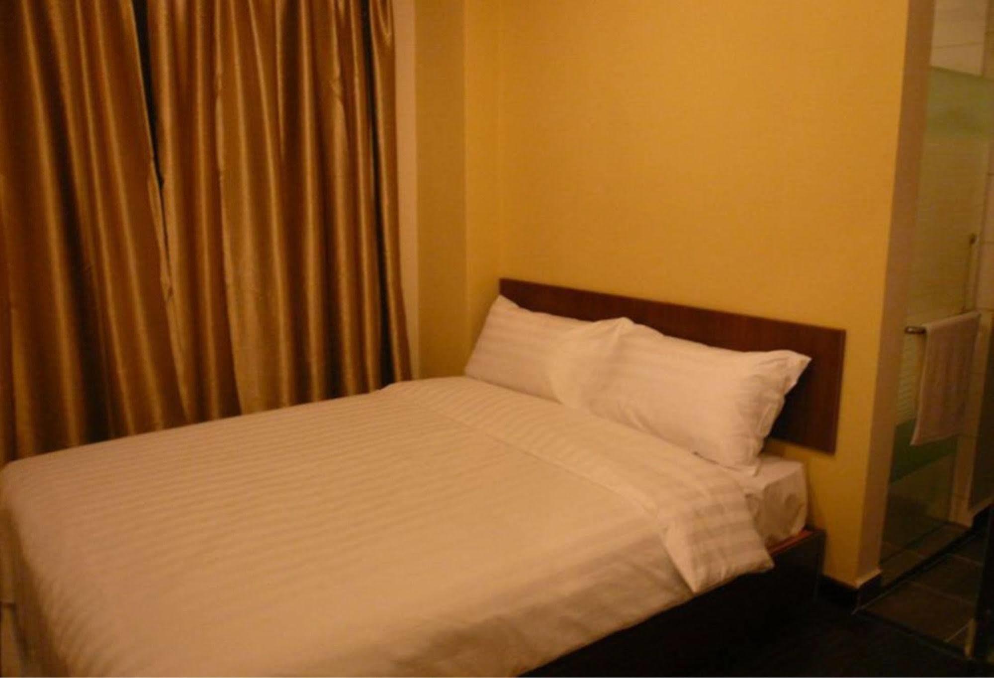 101 Lake View Hotel Puchong Eksteriør bilde