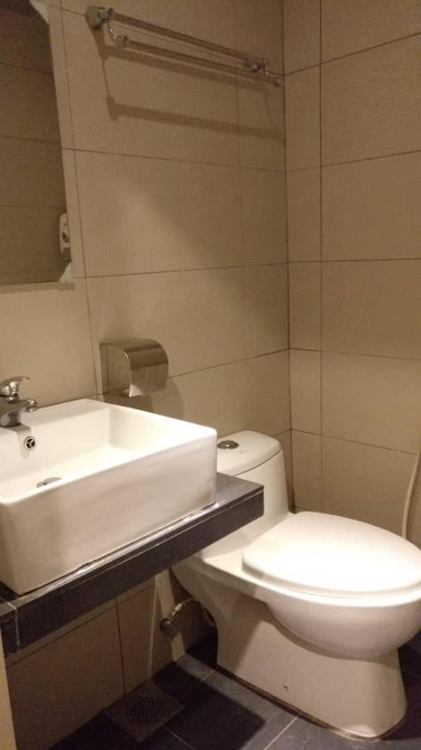 101 Lake View Hotel Puchong Eksteriør bilde